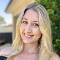 Corina Wells's Instagram, Twitter & Facebook