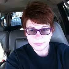 Stephanie Bashford's Instagram, Twitter & Facebook