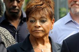 Official loses $92K worth of jewelry in suspected 'inside job'