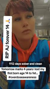 #onthisday #duet #letsgooo #sobriety #recoveryispossible #wedorecover  #iamrecovered #happier #mylifeisback #overdoseawareness #childlossawareness  #grievingmom #missingyouusomuch #ajpatterson