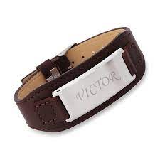 Ce bracelet cuir prénom personnalisé homme est fait pour vous ! Bracelet Cuir Homme Personnalise Bracelets Graves Amikado