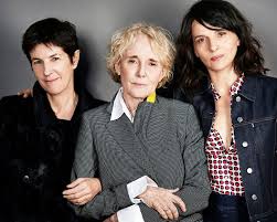 Et puis, page 156, au cas où ses lecteurs ne. Angot Denis Binoche On Est Allees Toutes Les Trois Dans Le Meme Sens Sans En Avoir Jamais Parle Culture Next