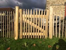 Porte En Chatagnier Industrie Bois Rousseau Cloture Jardin Bois Amenagement Jardin Barriere Jardin