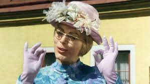 Margot trooger can be seen using the following weapons in the following films. Diese Deutschen Stars Wirkten Bei Pippi Langstrumpf Mit