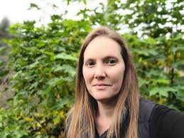 I just ran into Mackenzie Cantrell at the Circle K in Oakdale. It warms my  heart to see politicians living and working in my community. She is such a  nice person. It