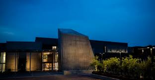 Moors is a retail lifestyle shop based in bloemfontein, south africa do you have questions about how we can help you? Pretoria S New Javett Up Art Centre Home To The Art Of Africa Johannesburg In Your Pocket Blog
