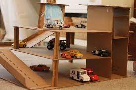 Cara membuat hiasan bulan dan bintang kali ini kita akan belajar cara membuat hiasan bulan dan bintang bahan yang dibutuhkan 4. 8 Idea Diy Mainan Kereta Daripada Kotak Anak Lelaki Mesti Suka