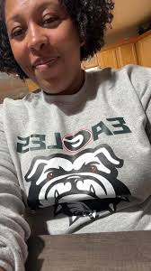 WELCOME TO THE OBVI COMMUNITY!** We are so excited that you have joined the  most supportive and motivating group ever**!** Alongside me are our  wonderful team of admins. We always want to