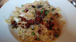 The more carbs the better! Farfalle With Chicken With Roasted Garlic Picture Of The Cheesecake Factory Miami Tripadvisor