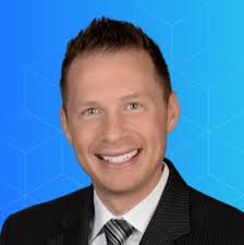 At EMJ, recognizing the achievements of our people and encouraging their  development is important to us.