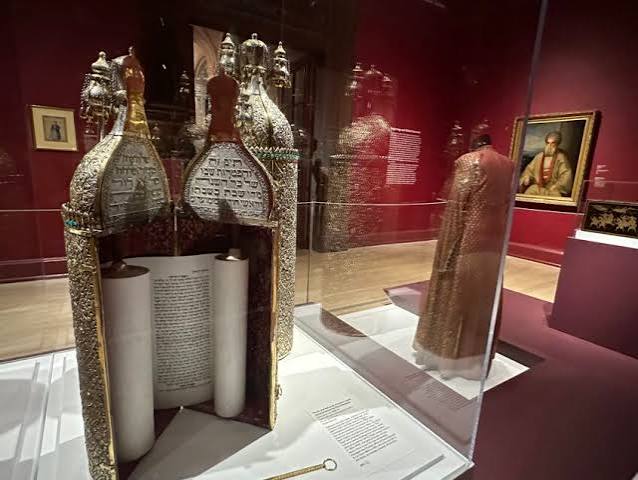 The Sassoon Exhibition at the Jewish Museum