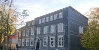 Where known, i have included the company names below: Grundschule Meigen Montessori