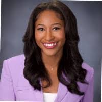 Maxine Canty's Instagram, Twitter & Facebook