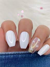 Make your hands beautiful by adding a nice ring. 20 Cute Acrylic Nail Designs To Try In 2021 The Trend Spotter