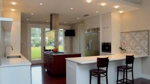 La cocina es sin duda uno de los espacios más importantes del hogar , que se erige como centro de operaciones en la vida familiar , un lugar para crear , sentir y vivir.las. Comprar Cocinas Baratas De Exposicion Espaciohogar Com