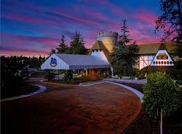 Anaheim Majestic Garden Hotel Anaheim Hotels Hotels Near Disneyland Hotel Specials