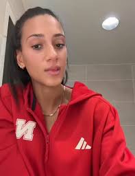 @reesespheeses's video Tweet