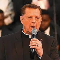 Chicago Pastor & Activist: To Reduce Gun Violence, Invest In Struggling  Communities