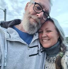 Kalispera everyone 🥰 We're going to Corfu september the 26/9 and going  back to sweden again the 23/10. Looking for a small house or appartment for  rent these weeks. We're also looking