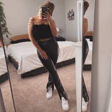 We are situated in chelsea. Laura B On Twitter When U And Ur Hot Roomie Match Http T Co K96qvgolyq