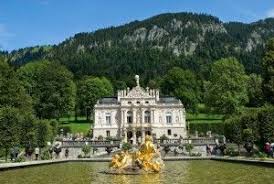 Linderhof Castle Ettal Bavaria Germany Linderhof Palace Germany Map Castle