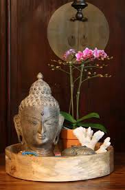 в комнате 4 угла в каждом углу сидит по щенку Pin By Apartmentf15 Global Eclectic On Interior Buddha Decor Zen Decor Asian Decor