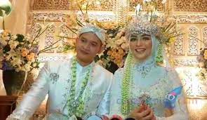 Citra Kirana Dan Rezky Aditya Resmi Menikah Begini Maharnya Upacara Pernikahan Pernikahan Resepsi