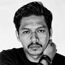 Top 10 pelakon lelaki terkacak di malaysia 2020 part 1 video di atas menunjukkan beberapa pelakon lelaki yang paling kacak di malaysia pada tahun 2020.so guys,kalau artis fevret korang tiada dalam video ni,jangan risau kerana part 2 coming soon dan mungkin artis fevret korang. 5 Artis Malaysia Yang Berasal Dari Kelantan Azhan Co