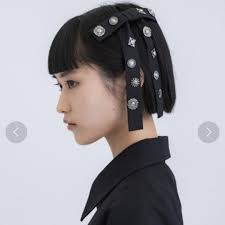 TOGA TOO Metal Concho Ribbon Tie, worn by TAKUYA, Black