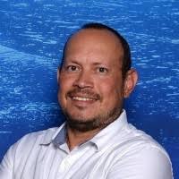 800+ "Saravia" profiles