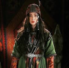 Ruhun Mu Ates Yoksa O Gozler Mi Alevden Bilmem Bu Yanardag Ne Bicim Korla Tutustu Pervane Olan Kendin Historical Fashion National Dress Historical Costume