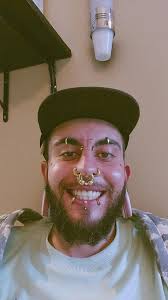 Got my left eye brow pierced last night ! Sooo stoked. Finally stretching  again too .. excited to feel less like a thumb w no mods 😆