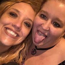 Beyoncé almost fell out of the air during her first night Houston show #CC