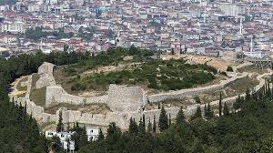 Yangını söndürmeye itfaiye müdahalesi yetmeyince hava desteği istendi. Aydos Ormani Ve Kalesi Ni Imara Acacak Duzenleme Mahkemeden Dondu Independent Turkce