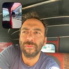 Dr. Ryder (@ryder_withawhy)