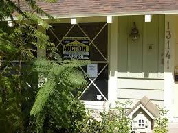 What To Consider Before You Buy A Foreclosed Home House Purchasing Bank Owned Homes Buying A Foreclosure