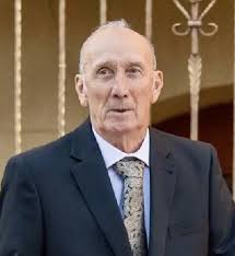 Lewis Guy Lou Skinner