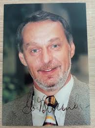 V naší encyklopedii najdete články, fotografie i videa k tématu merunka zbynek or nemoc. Aukce Originalni Autogram Moderator Zbynek Merunka Dobry Stav Aukro