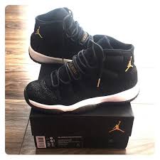 Black And Gold Retro 11 Pin On Luv