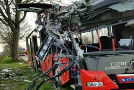 The type and number of transport: 20 Injured After Bus With School Children Crashes Near Paderborn The Local