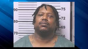 Suspect crashes out, strikes another vehicle following pursuit with MPD