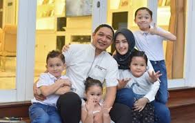 Pasha Ungu Izin Panggil Rindu Adelia Beri Jawaban So Sweet Banget Tabloidbintang Com