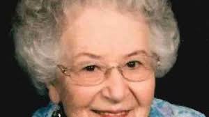 Annie Hacker Witte, 90