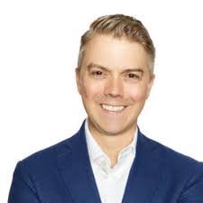 Danny Tung's Instagram, Twitter & Facebook