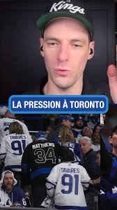 La Poche Bleue Blanc Rouge En Direct Du Boston Pizza