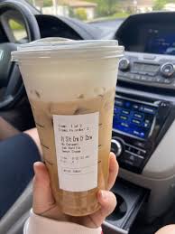 200 calories beside this, how much caffeine is in a grande sweet cream cold brew? How To Order Venti Vanilla Sweet Cream Cold Brew With Salted Cream Cold Foam Yummmmm Healthy Starbucks Drinks Starbucks Sweet Cream Starbucks Drinks Recipes