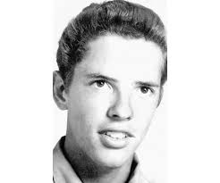 Monty Howell Obituary (2014)