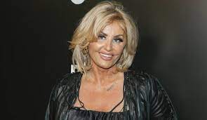 Check spelling or type a new query. Dagmara Z Krolowych Zycia Smialo Eksponuje Biust Jak Mloda Sophia Loren Szolbiznes Maxxx News Rmf Maxxx