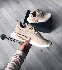 Primeknit construction in a beige colorway takes care of the body of the shoe. Adidas Nmd R1 Beige White Perfect For Your Girls Go See The Full Collection On Our Site Deltitec Cowgirl Boots Outfit Outfit Shoes Nike Shoes Outfits