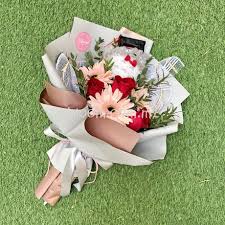 Putrajaya is malaysia's third and latest federal territory. Flower Shop In Putrajaya Dengkil Florist Online Gift Delivery Sending Flowers Arrangement Hamper Kedai Bunga Hadiah Cake Bloom Com My